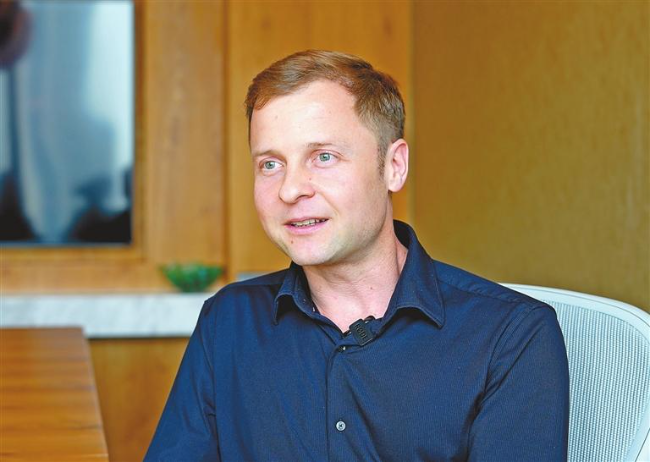 20240605 Firm helps Chinese companies go global with SZ efficiency.jpg